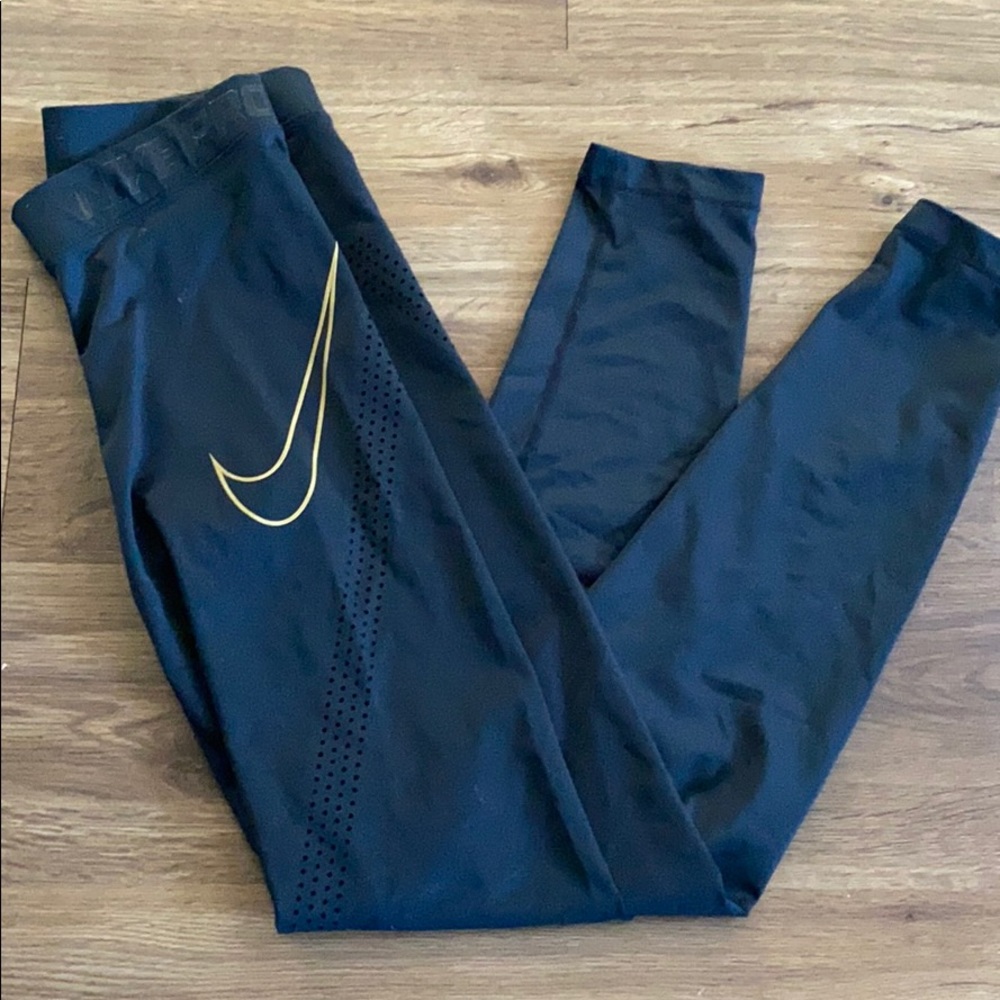 Nike Pro Leggings - image 1